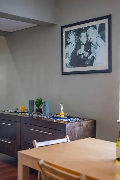 Montreux Urban Oasis Apartment Cape Town