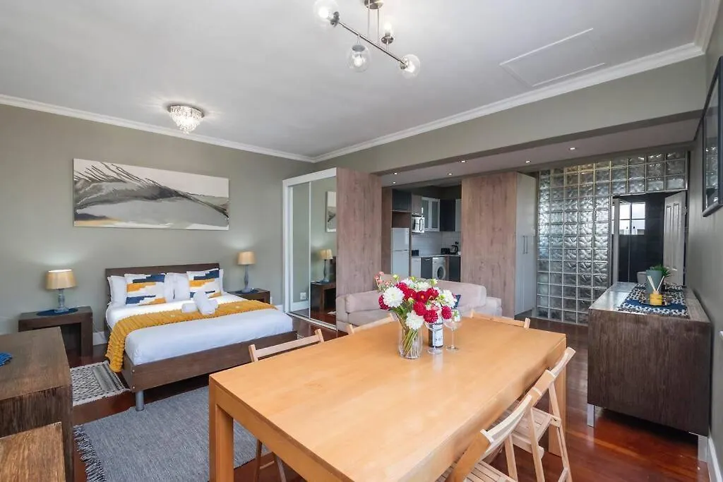 Montreux Urban Oasis Apartment Cape Town